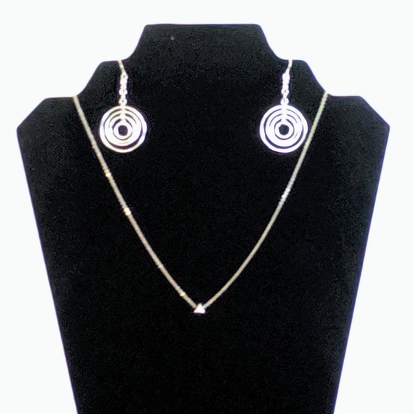 3 for $20 Floating earings and necklace - Picture 8 of 8